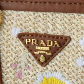 Picture of Prada Handbags _SKUfw187784023fw